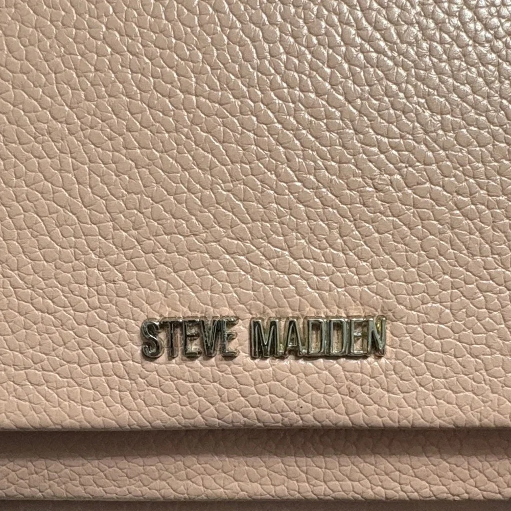 Steve Madden Blush Pink Clutch with Chain - Picture 2 of 11